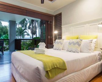 2B Far Pavilions - Port Douglas - Bedroom