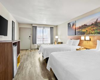 Days Inn by Wyndham Fontana / Rialto - Rialto - Спальня