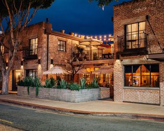 Granada Hotel & Bistro - סן לואיס אוביספו - בניין