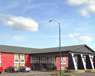 River Valley Inn and Suites - Fort Smith - Gebouw