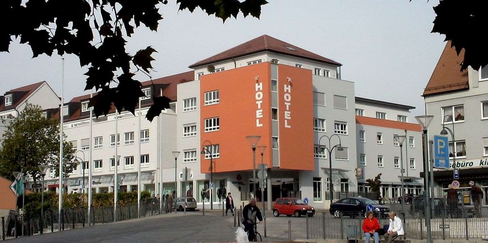 Stadthotel Gersthofen From 42 Augsburg Hotels Kayak