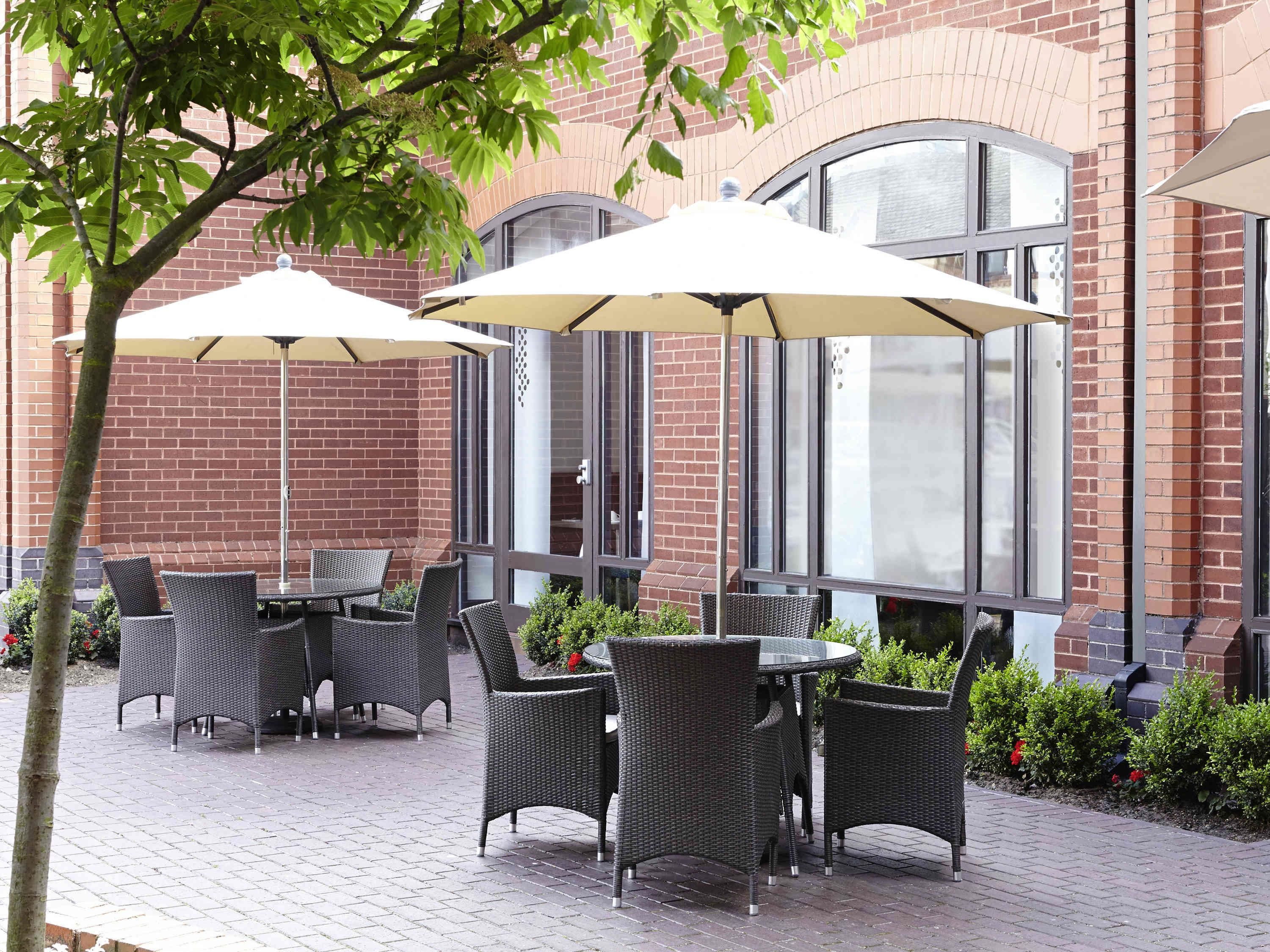 Novotel Ipswich Centre - איפסוויץ' - פטיו