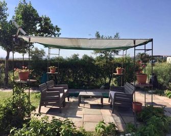 Sunrise - Campomarino - Innenhof