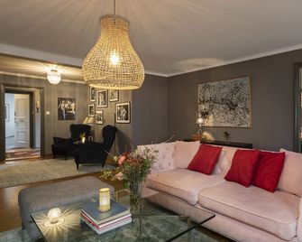 Victory Apartments - Sztokholm - Pokój dzienny
