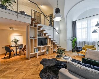 Lazenska N4 Residence - Praga - Sala de estar