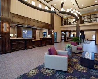 Holiday Inn Express & Suites Clearfield By IHG - Clearfield - Lobby