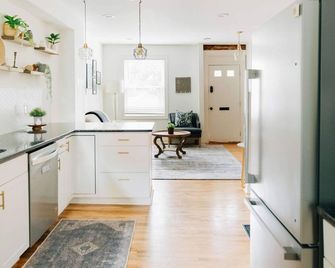 Getaway on Grant heart of Downtown with parking - Lancaster