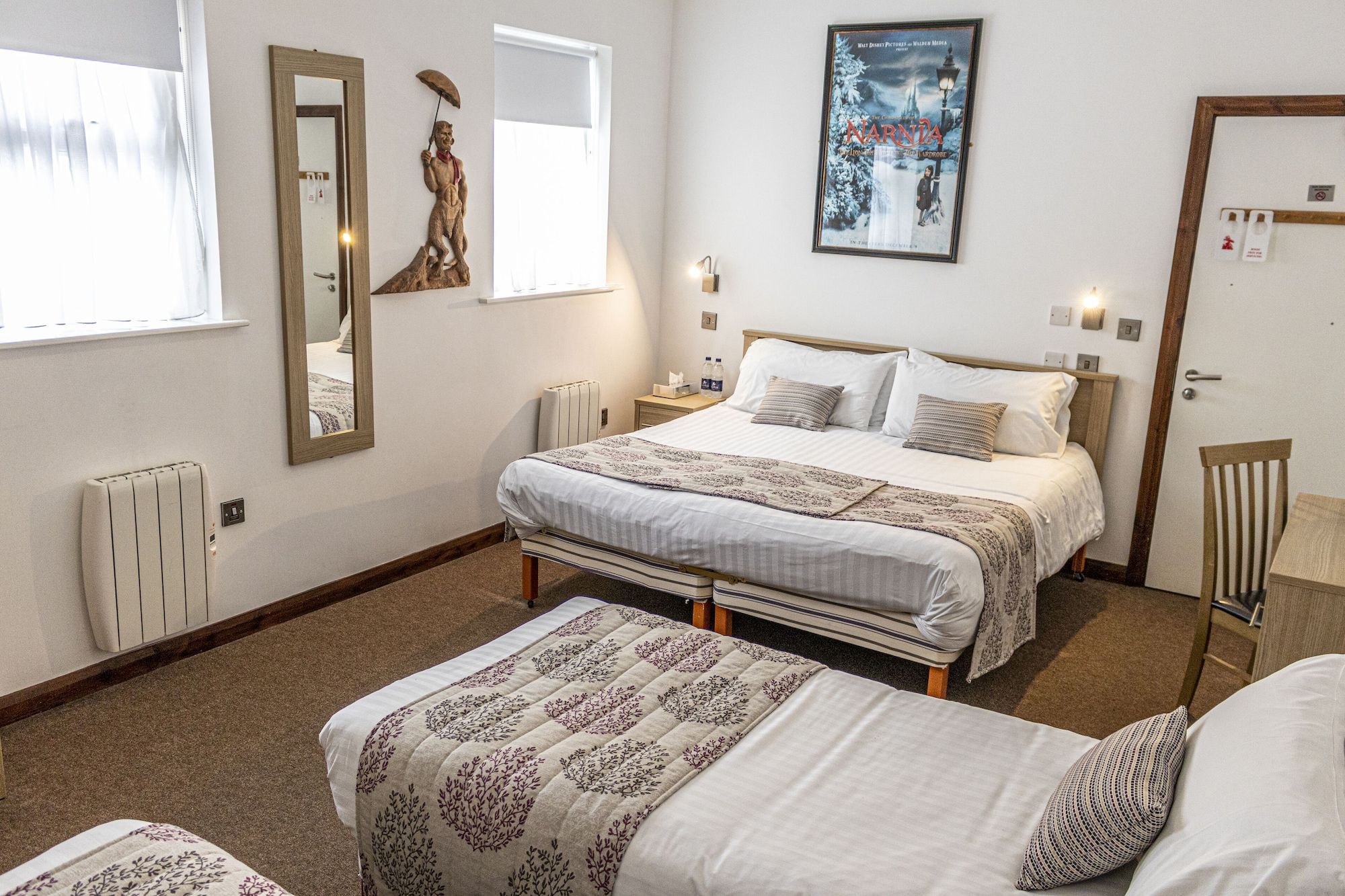 ذا روستريفور إن - نيوري - غرفة نوم