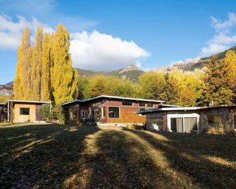 Patagonia House - Coyhaique - Gebouw
