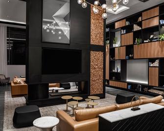 Four Points by Sheraton Flushing - Queens - Lounge