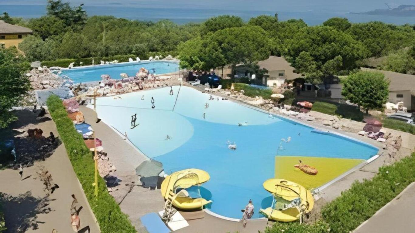 Camping Cisano - San Vito