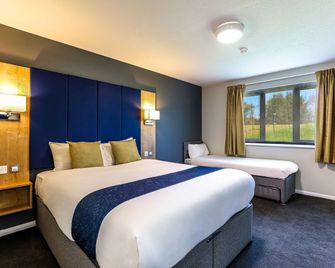 Days Inn by Wyndham Gretna Green M74 - Gretna - Habitación