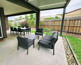 Goodenia Vibes - Inverloch - Patio