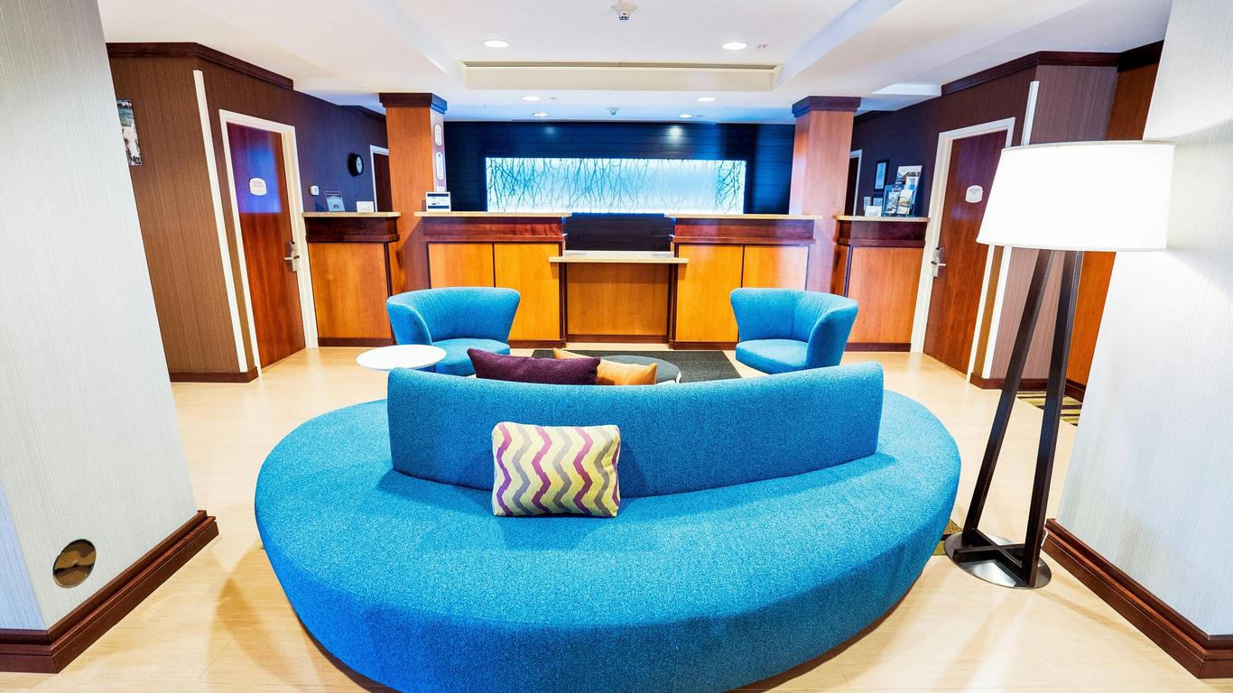 فيرفيلد إن باي ماريوت مدفورد لونج أيلاند