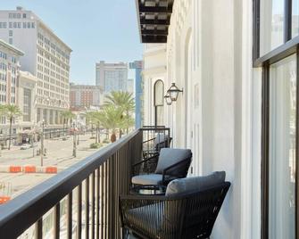 Roami at Canal Quarters - New Orleans - Balcony
