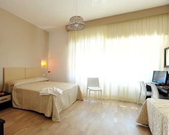 Honey Rooms - Rome - Bedroom