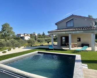 Gîte de la Picholine 3 - Ruoms - Pool