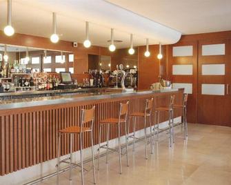 Hotel Los Robles - Gandia - Baari