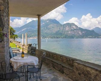 La Punta Apartment - Bellagio - Balcony