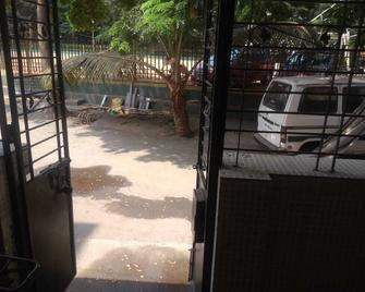 Accommodation at most reasonable price - Navi Mumbai - Outdoor view