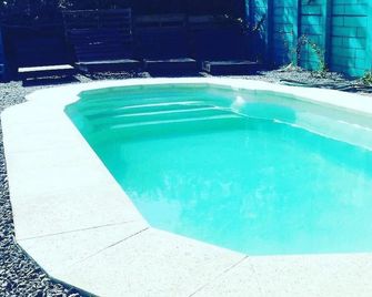 El Bodegón Hostal Boutique - La Corinilla del Santa Teresa - Piscina