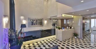 Best Western Premier Milano Palace Hotel - מודנה - דלפק קבלה