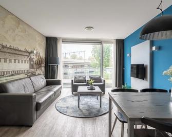 Yays Amsterdam Prince Island By Numa - Amsterdam - Living room