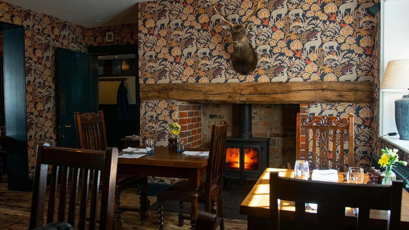 The Stag and Huntsman at Hambleden