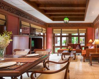 Davis Thai House - Bangkok - Restaurant