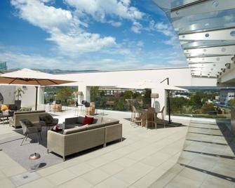 Mercure Geneva Airport - Geneva - Patio