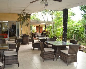 The Balboa Inn - Panama City