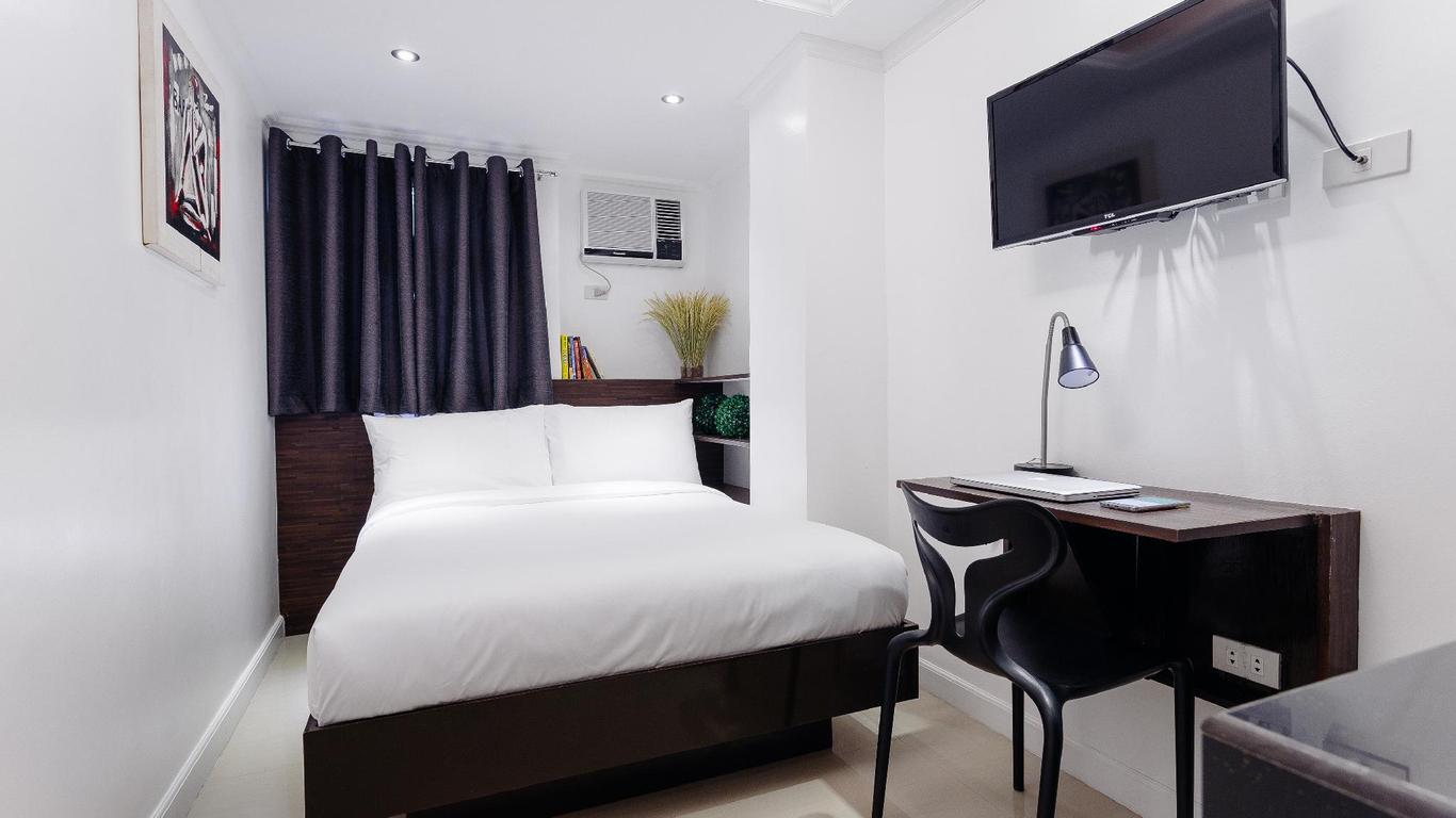Nest Nano Suites Poblacion- Makati
