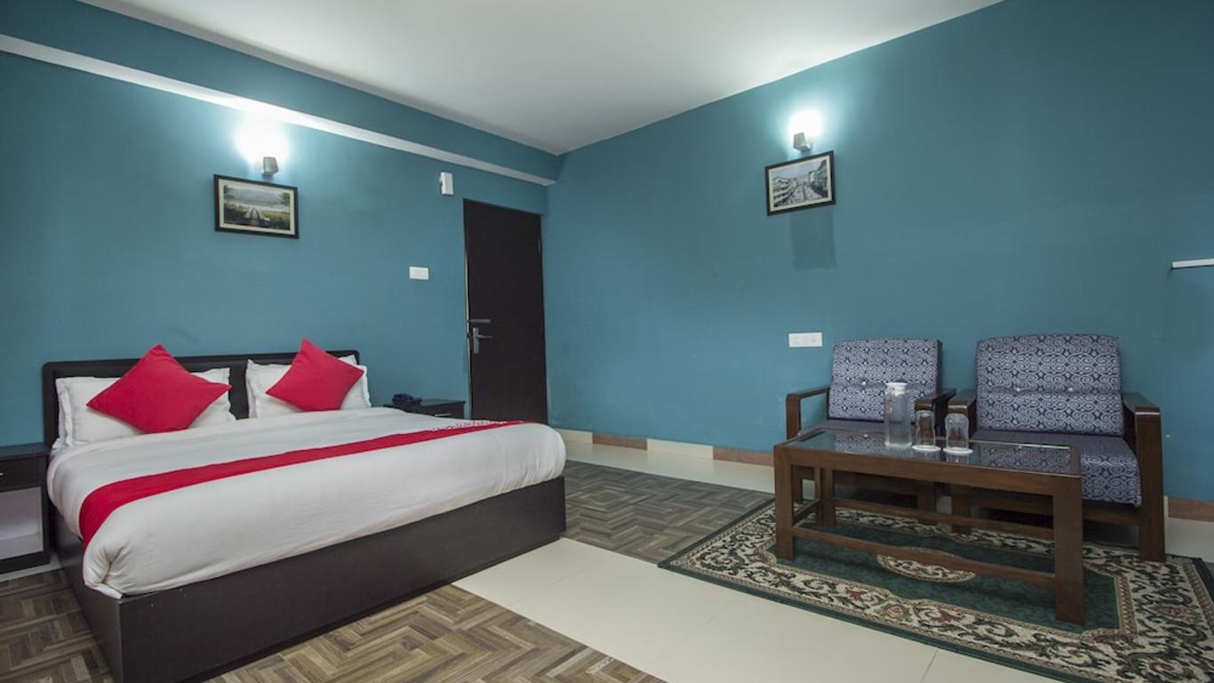 Oyo 24177 Himadri Inn