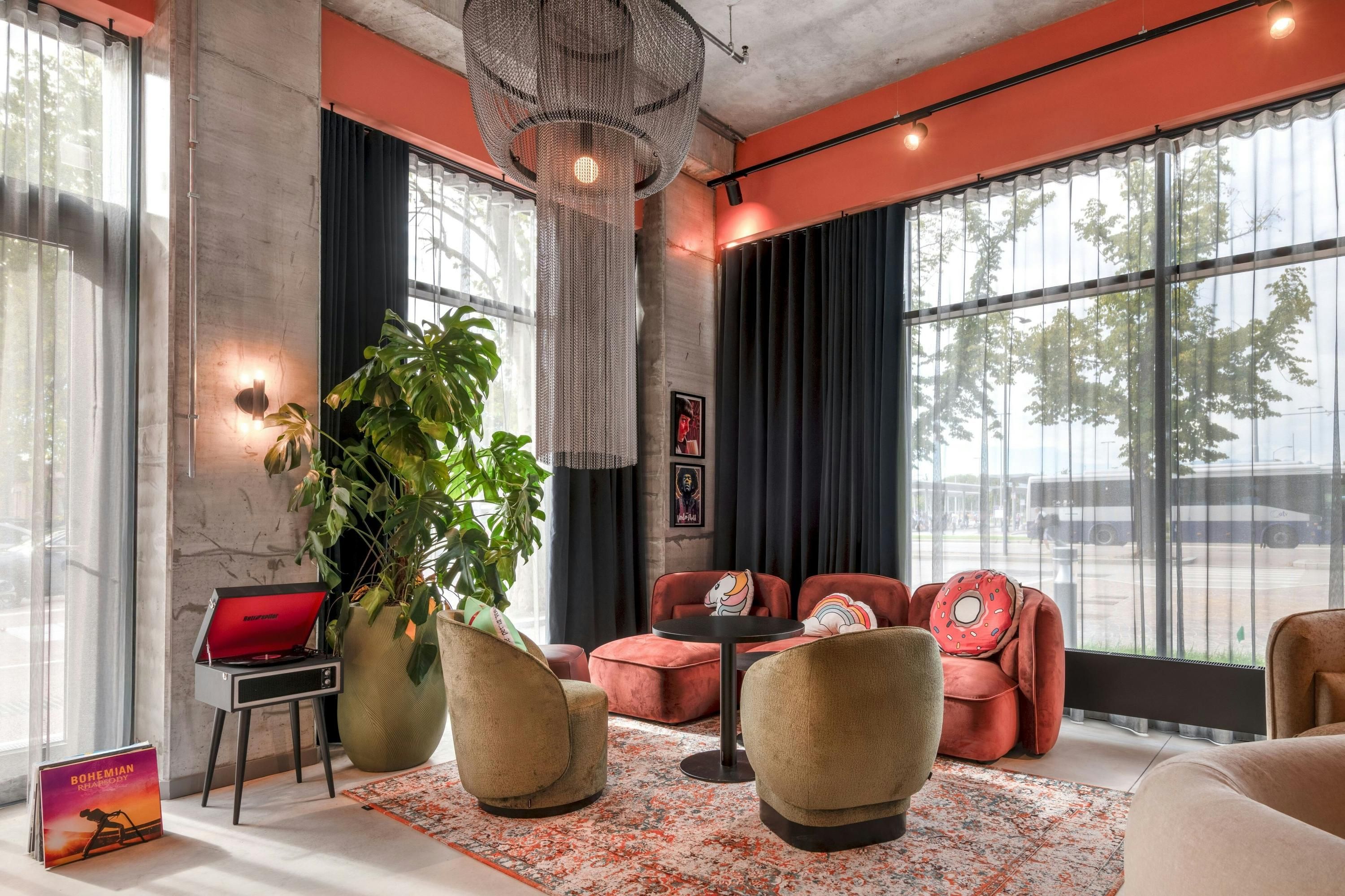 Moxy Verona - Verona - Lounge