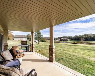 Fairway to Heaven in Old Kinderhook - Villa on 14th Fairway of Golf Course - Camdenton - Balcón