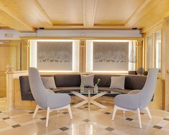 Aparthotel Majestic - Predazzo - Oleskelutila