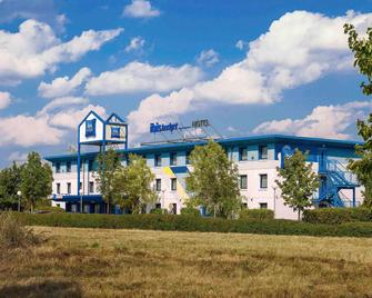 Ibis Budget Berlin Airport Schoenefeld - Schönefeld - Gebäude