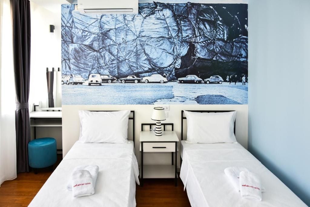 Osten Art Hotel - סקופיה - חדר שינה