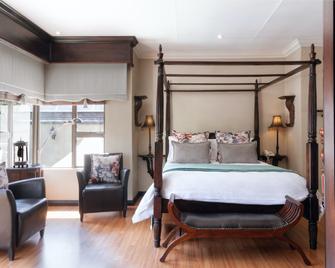 InnJoy Boutique Hotel - Centurion - Bedroom