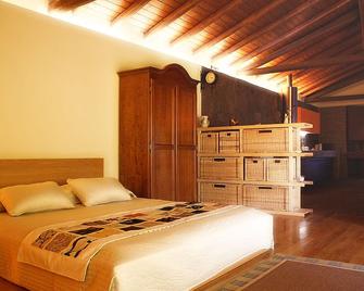 Ara Town House - San Giovanni la Punta - Camera da letto