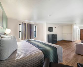 Hometowne Studios by Red Roof St. Louis - Airport/ N Lindbergh - Hazelwood - Habitación