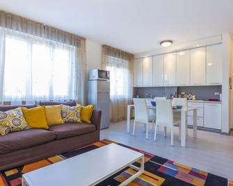 La Casa del Giardin Grande - Udine - Wohnzimmer