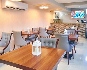 Malecon Premium Plus - Santo Domingo - Restaurang