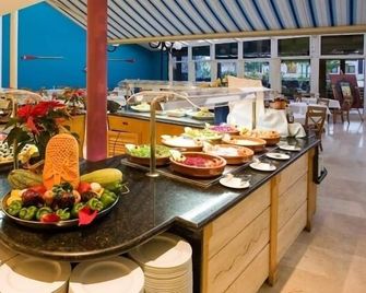 SBH Royal Mónica - Playa Blanca - Buffet