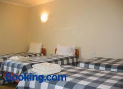 Glowworm Motel - Waitomo - Bedroom