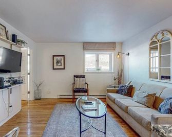 All new historic charmer in heart of Durango - Durango - Sala