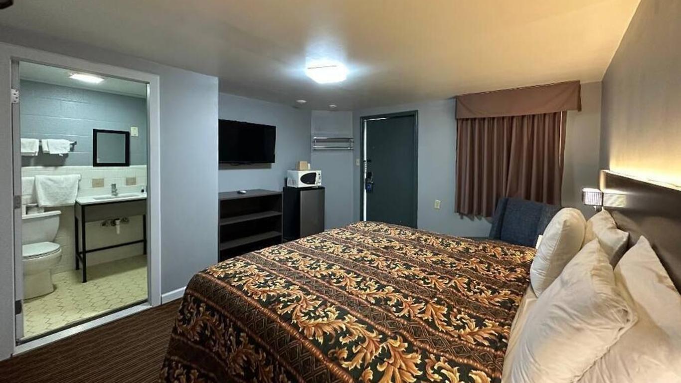 Rodeway Inn And Suites