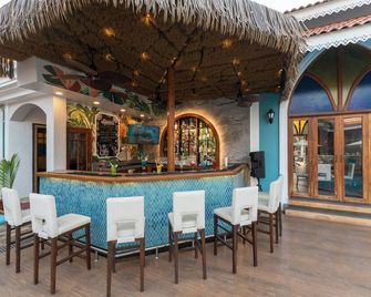The Grand Leoney Resort - Vagator - Bar