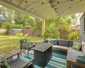 The Modern Ridge House with Yard in Wheat Ridge - Wheat Ridge - Patio