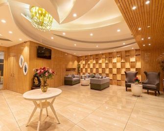 Clarks Inn Ambala - Ambāla - Lobby